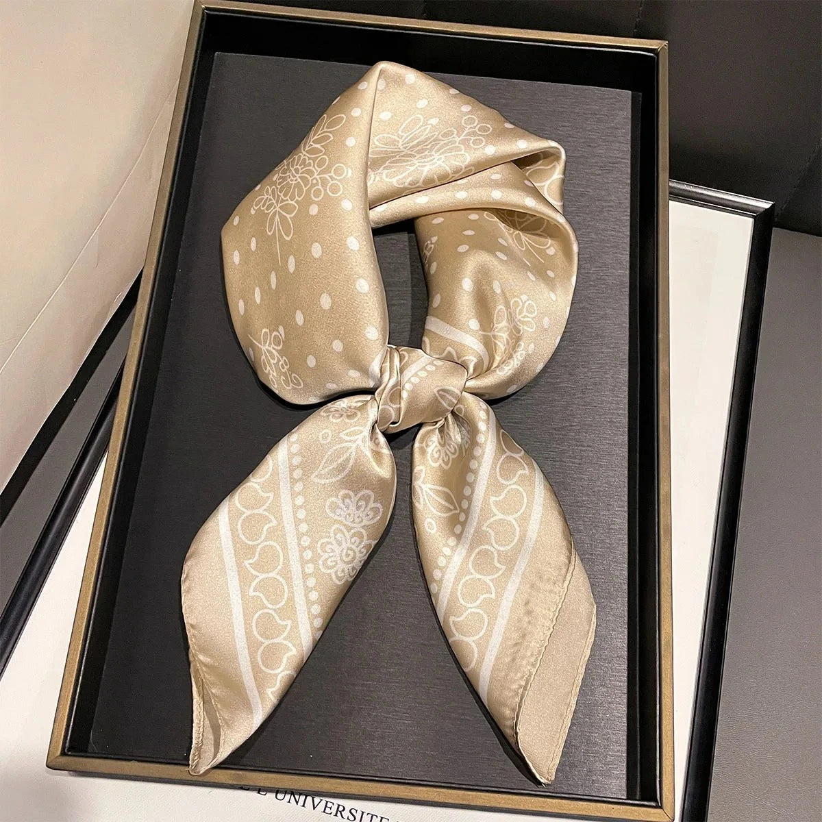 2025 New Paisley Print Silk Scarf for Women Square Hijab Soft Neck Tie Female Fashion Decoration Silk Headscarf 70*70cm Kerchief