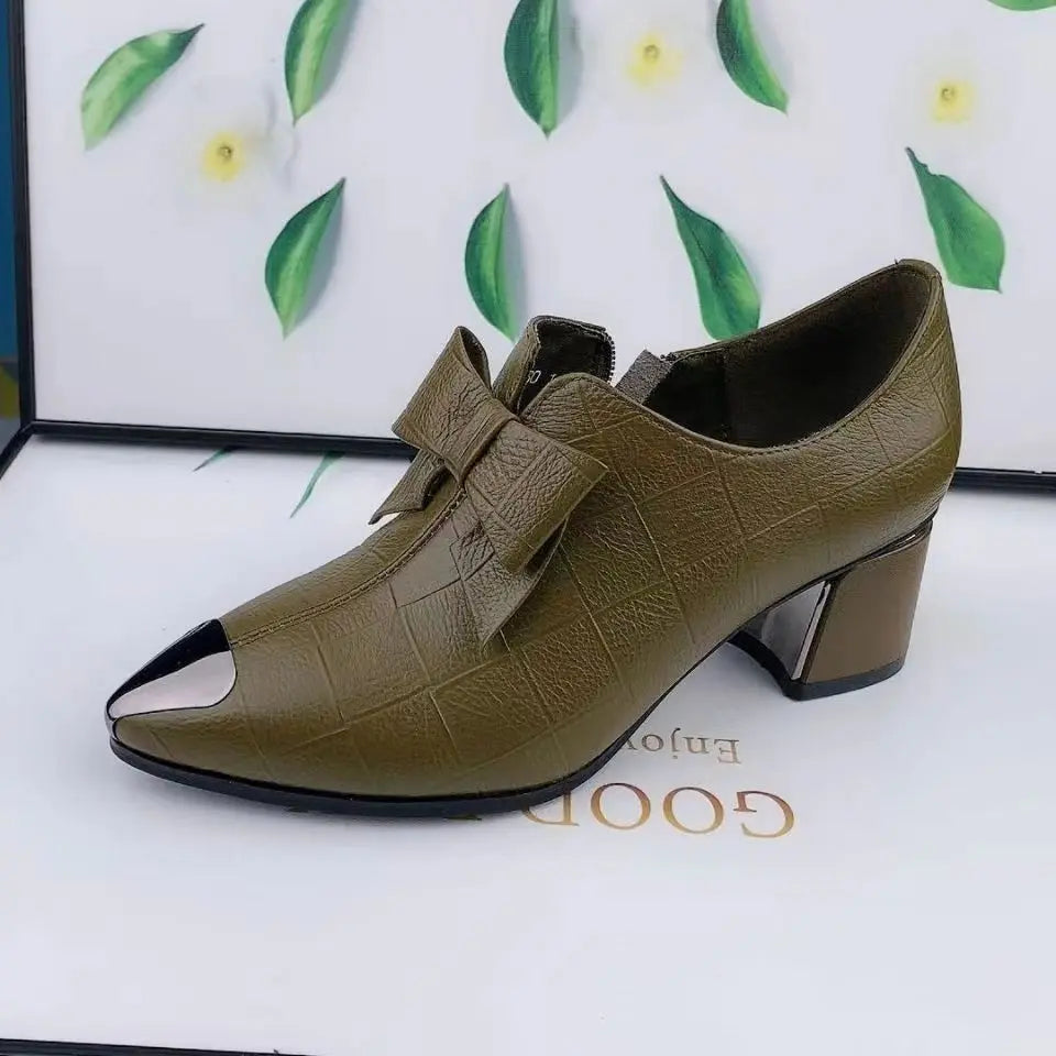 Women's Pointed Toe Sandals Luxury Breathable Mesh Bowknot Rhinestone Clear Elegant Mid-Heeled Simple Pump Shoes Mesh Sandals