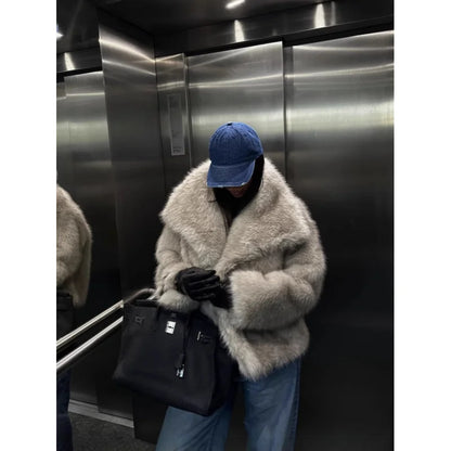 Women's Winter Fur Coat Mink Fur Large Lapel Fluffy Short Top in Large Size for Warmth And Style