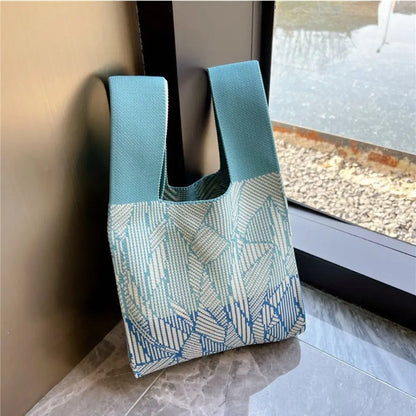 Handmade Knit Handbag Niche Design Knot Wrist Bag Reusable Mini Tote Bag Women Girls  Shoulder Bag New Fashion Shopping Bags