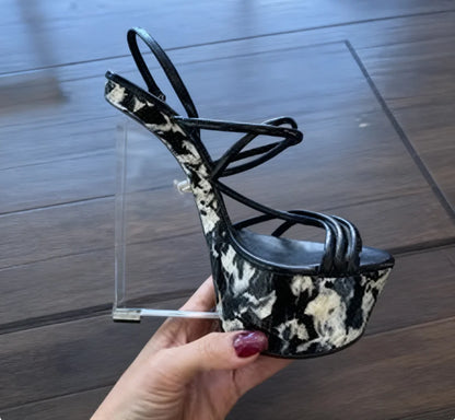 Unique Black and White Floral Print Platform Slingback Sandals Clear Sculptural Heel Multi-Strap Design High Heel For Woman