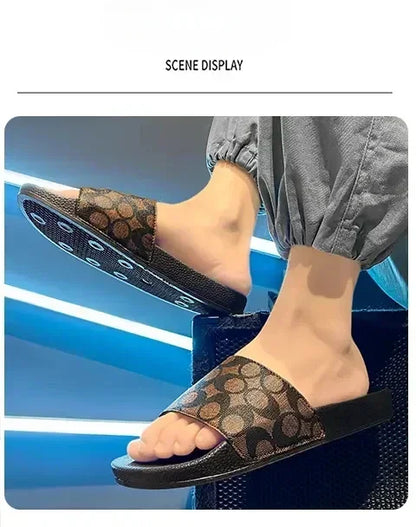 Outdoor Sandals Clogs Beach Slippers Summer Men Fashion Slippers Indoor Home Slides Bathroom Shoes Comfortable Soft Flip Flops