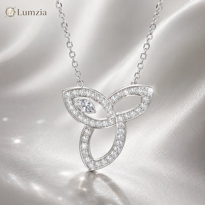 Moissanite Trefoil Knot Pendant Necklace S925 Sterling Silver Sparkling Collarbone Chain Gift GRA Certified