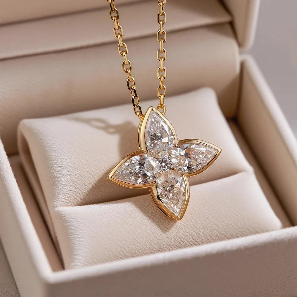 Exquisite Full Moissanite Pendant Necklaces Fashion Flower Pear/Round Cut Diamond Neck Chain S925 Silver Wedding Jewelry Gifts