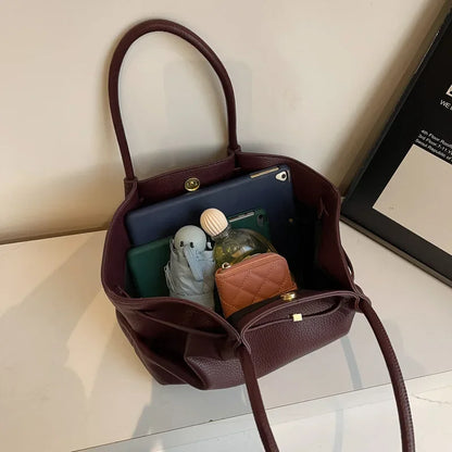 2026 French Style Women Tote Bag Large Capacity Luxury Underarm Bag Casual Single Shoulder Handbag Daily Commute Shopping Bags