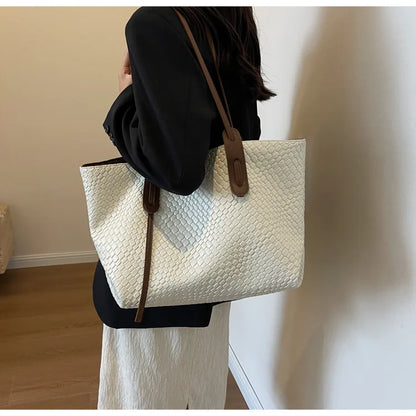Autumn and Winter Trendy Vintage Rhombic Woven Shoulder Bags Large Capacity Underarm Bag Daily Commuting Bag Casual Handbags