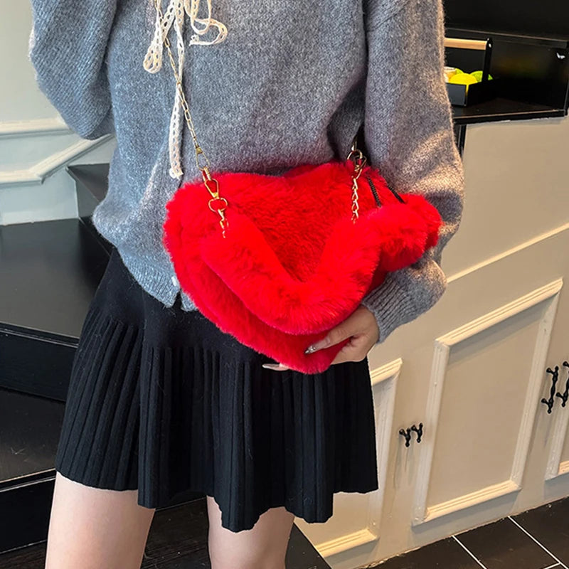 Large Capacity Fur Handbag Heart Shape Ladies Shoulder Bag Fashionable Cute Soft Zipper Closure Interior Phone Pocket
