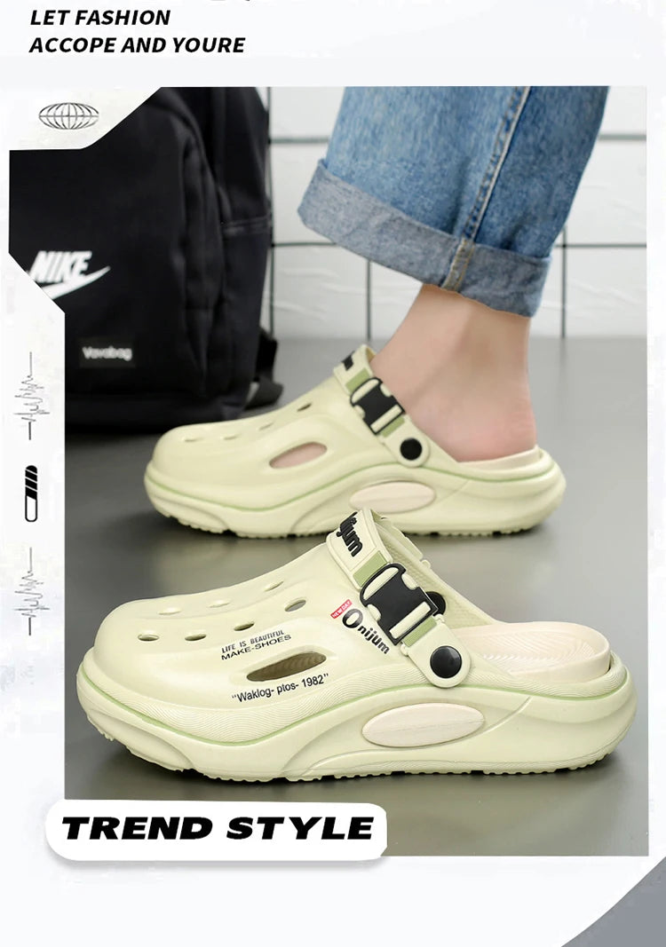 New Classic Summer Clogs Men Slipper Breathable Garden Shoes EVA Outdoor Comforty Beach Slides Home Sandals Antiskid Slippers