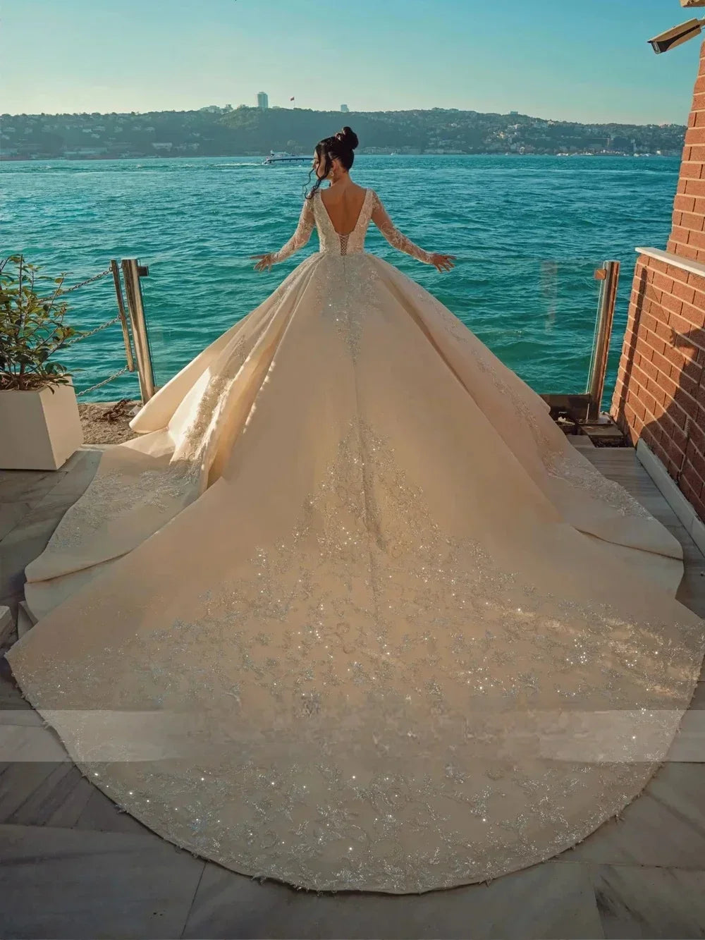 Customized Satin Square Collar Ball Gown Wedding Dresses Full Sleeves Beading  Appliques Long Bride Robe Vestido De Noiva