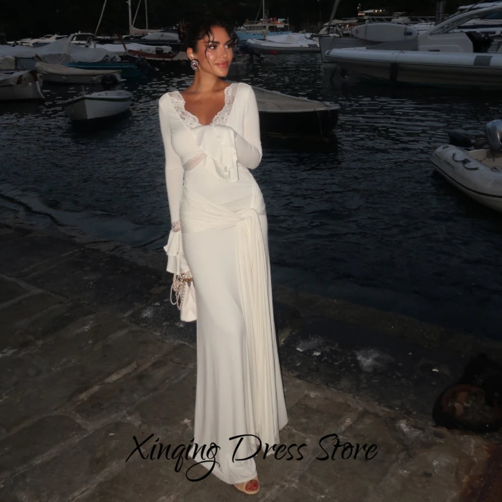 Elegant Mermaid Evening Dress Temperament Lace V-Neck Sweep Train Customized Celebrity Gowns Charming Jersey Prom Dresses