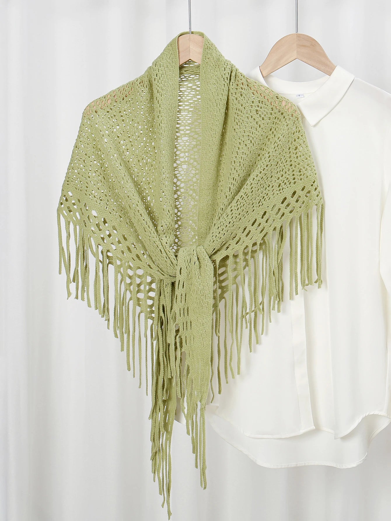 Hot Sale Knitted Cotton Tassels Shawls Scarf Woman Soft High Quality Wraps Ladies Travel Beach Cape Femme Hollow Fashion Scarves