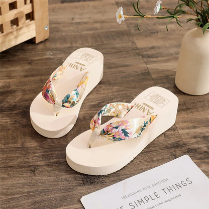 2026 Fashion Women Flip Flops Summer Beach Platform Slippers Casual Outside Wedges Sandals Summer Women Shoes