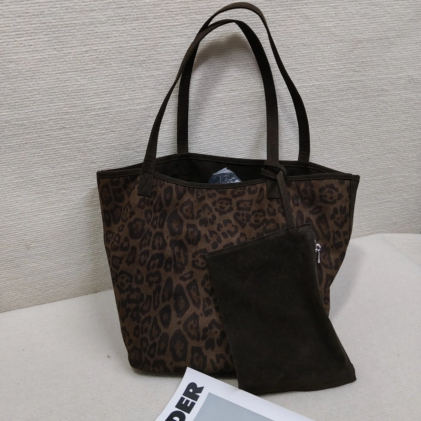 Autumn winter Women's Bag Large-capacity New Vintage Versatile Fashion  Wool Plaid Tote Student Simple Casual Daily