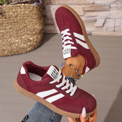 2026 New Designer Sneakers for Women Casual Patchwork Leather Sneakers Women Outdoor Casual Comfortable Ladies Shoe