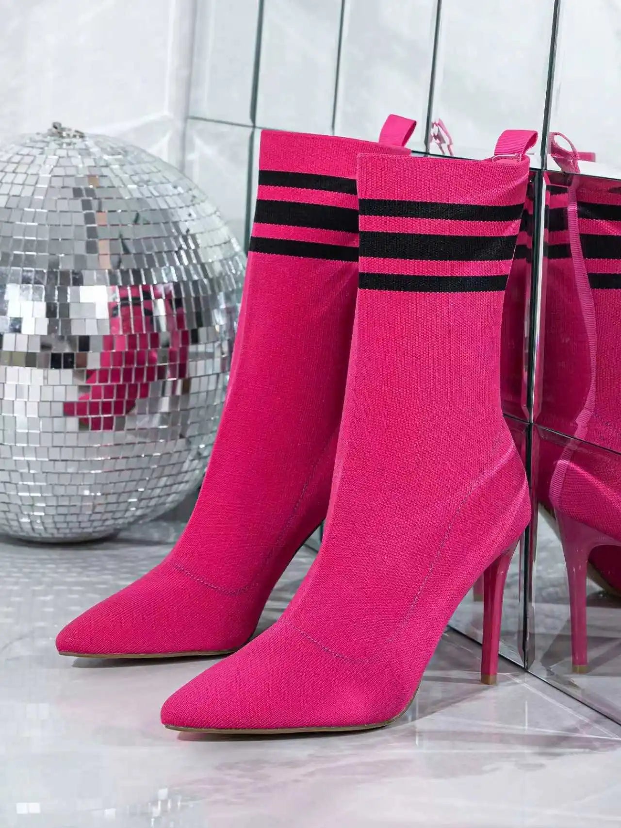 New Design Women Elastic Pointed-Toe Stiletto Heel Ankle Boots Sexy Lady High Heel Slim-Fit Stretch Socks Ankle Boots