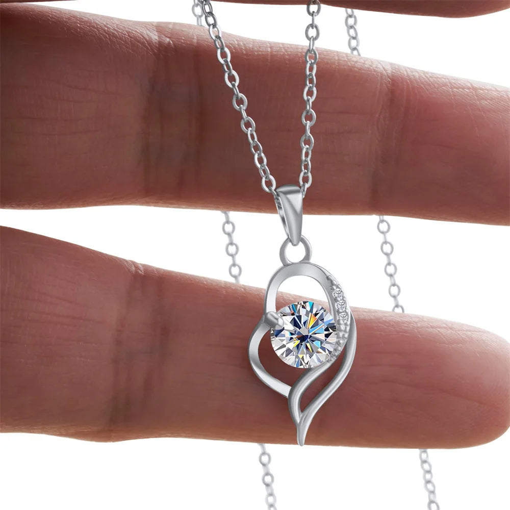 Butterflykiss 925 Sterling Silver Open Heart Pendant Necklace D VVS1 Round Cut Moissanite Love Charm Necklace For Women