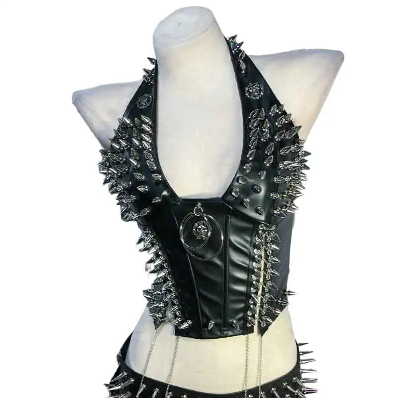 Goth Top Y2K Clothes Women's Tanks Emo Clothing Gothic Boho Tops with Spikes Punk Rock Teens Festival Spiked Bra Grunge T Shirt