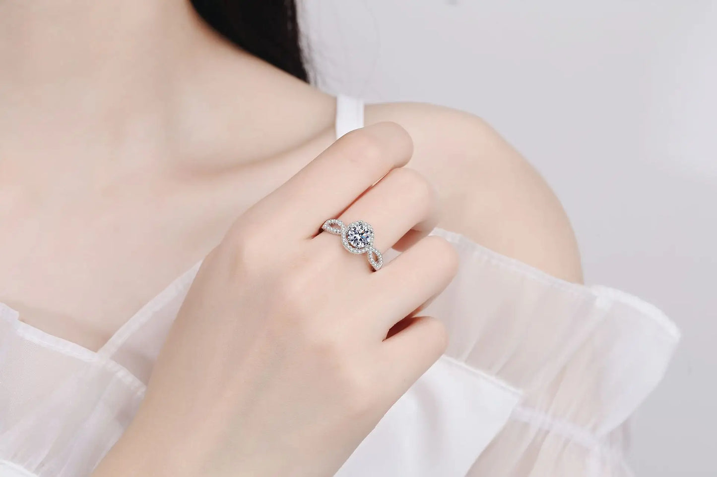 Exquisite Light Luxury Ring 1ct Women Moissanite PT950 Platinum - Simple Versatile Style, Daily All-match Fashion