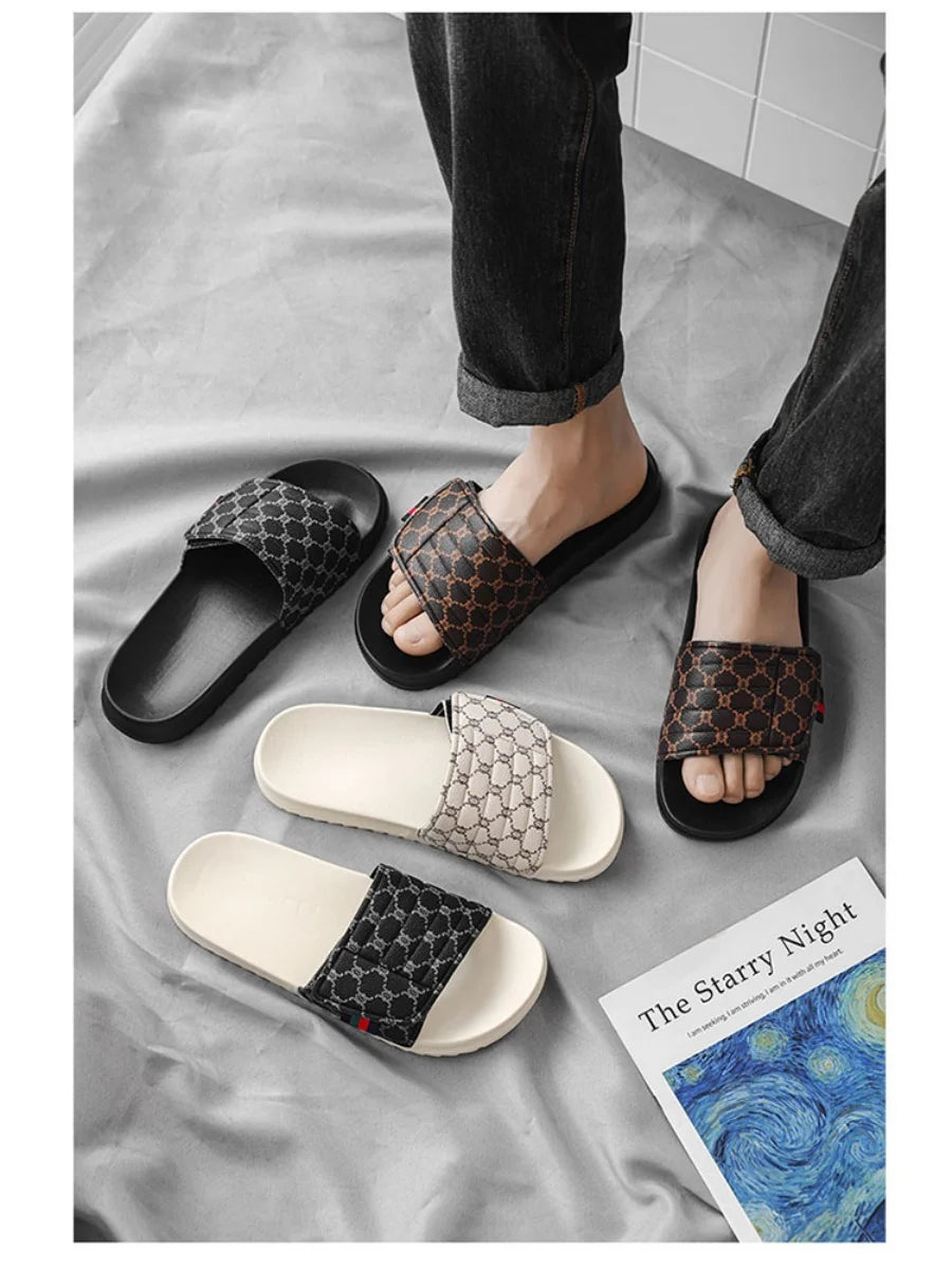 Summer men's slippers fashion comfortable breathable slippers indoor bathroom sandals plus size casual outdoor beach shoes 47