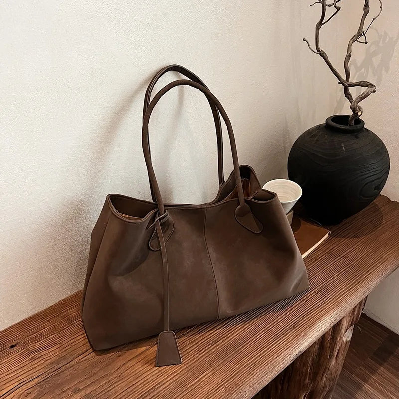 Vintage Casual Tote Bag New Large-capacity Handbag Europe America Popular Hot Selling Underarm Bag High-quality Pu Commuter Bags