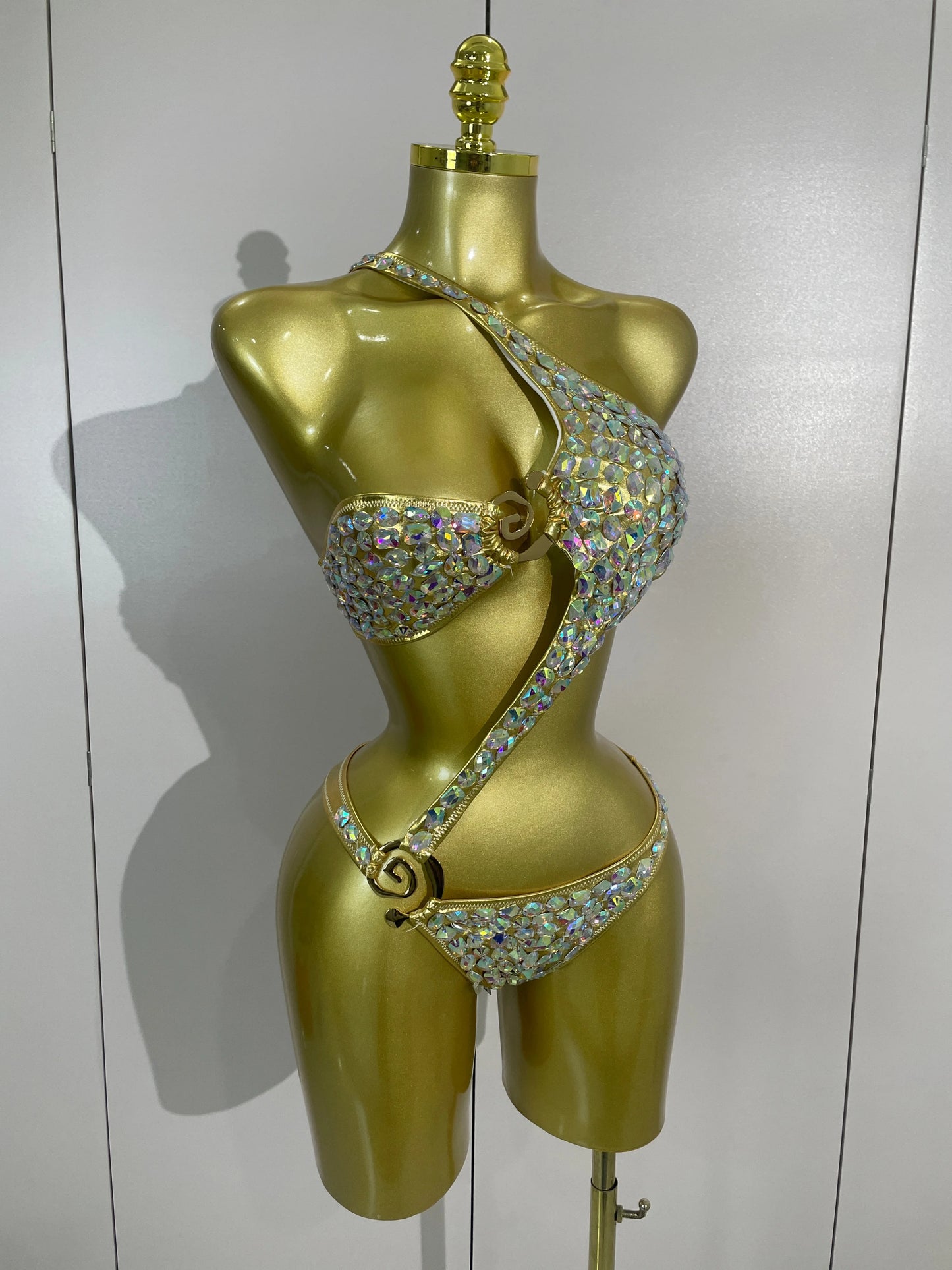 Sexy Sparkly Diamonds Swimsuit Bar Bikini 2026 Fashion Women Crystal Handmade One-piece Bodysuit Swimsuit Stage Photoshoot Wear