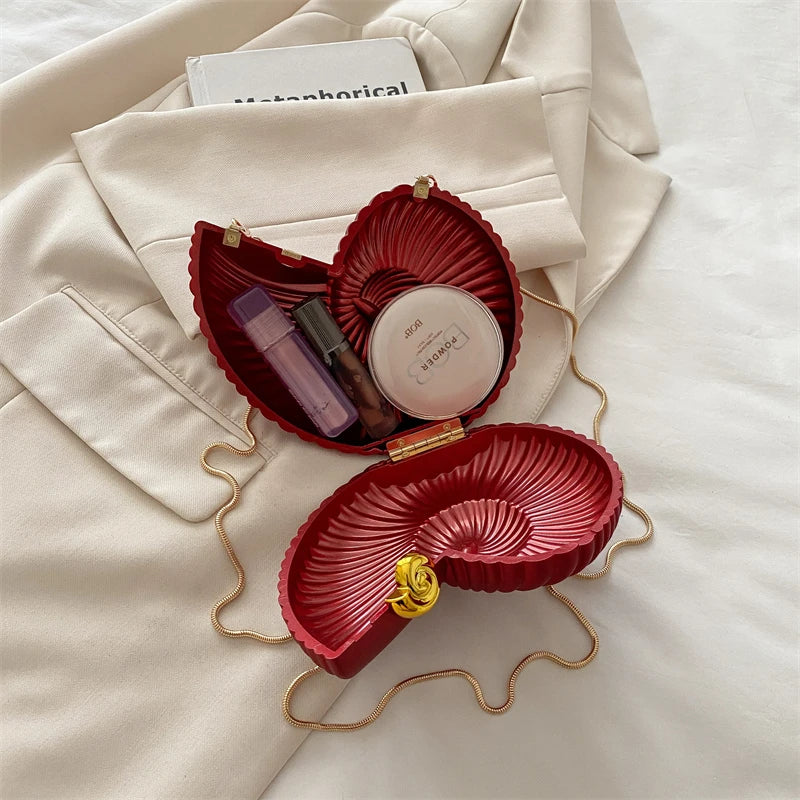 Fashion Lipstick Bag Ladies Gold Conch Dinner Bag High Quality Acrylic Super Mini Crossbody Bag Women Cute Fun Creative Handbag
