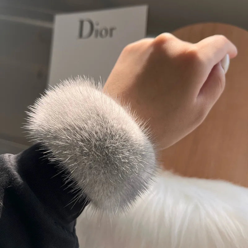 2026  Real Mink Fur Cuffs Sex Hand Arm Warmers Natural Mink Fur Cuffs Wristbands Female Warm Rabbit Hair for Women Manga