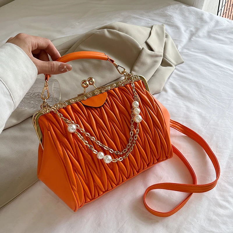 New Summer Women's Shoulder Bag Thick chain Handbag Sense of luxury Ladies Clouds Crossbody Messenger Bags Designer PU Women Bag