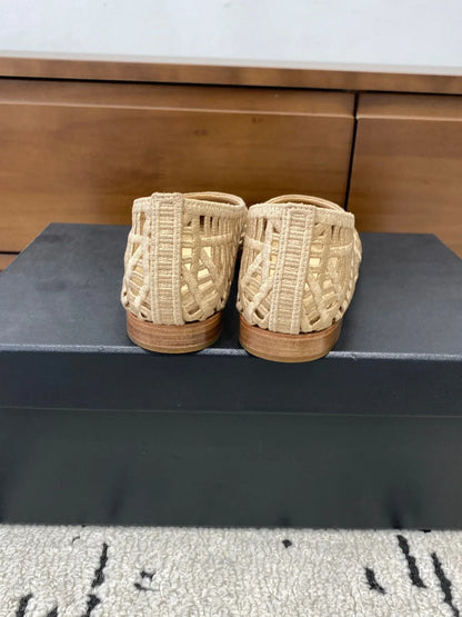 Luxury Brand Casual Flats Women's Fashion Slip-on Casual Shoes Hand-woven Versatile Flats Retro Casual Shoes Woven Cutout Design