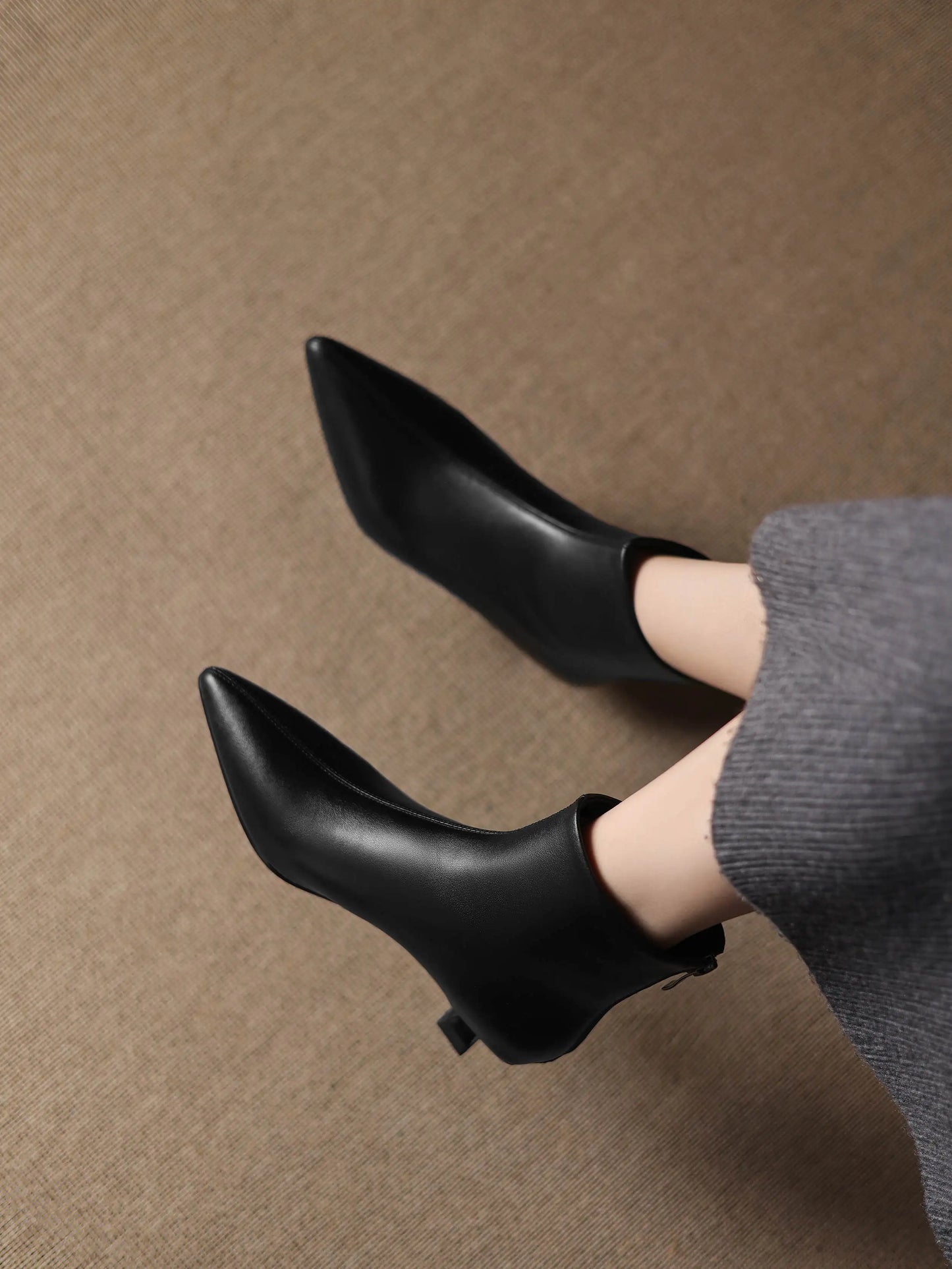 Plus Size 34-42 Genuine Leather Pointed Toe Med Heels Zipper Modern Boots Winter Autumn Shoes Concise Elegant Dress Ankle Boots