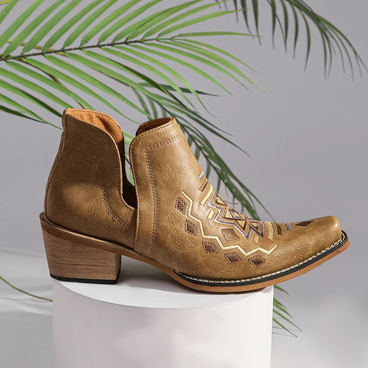 Fashion Retro Women ankle boots low heel square head stitching line embroidery shoes soft short boots party banquet Plus Size 43