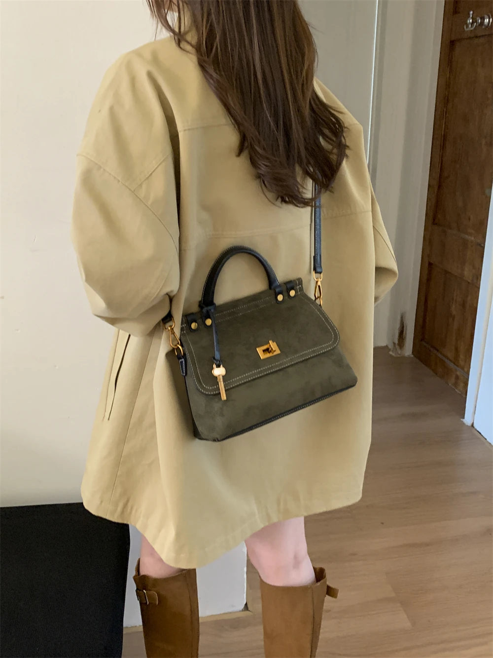 High Quality Retro Top-handle Bags For Women 2025 Winter New Designer Handbags Luxury Flap Shape PU Suede Shoulder Crossbody Bag