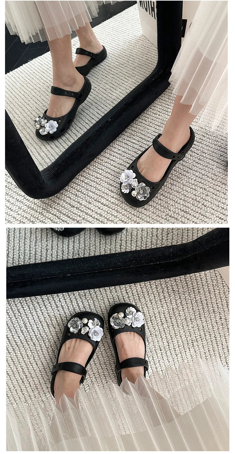 Clogs Summer Slippers Women Luxury Pearl Metal Flower Mary Janes Designer Ballet Shoes Girls Corc Charms Sandals Indoor Outdoor