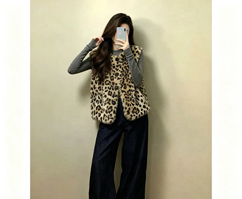 Faux Fur Y2K Leopard Vest Women Loose Vintage Winter Warm O Neck Streetwear Vests Casual Harajuku American Retro Lady Vest Coat
