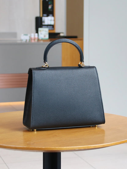 2026 High-End Portable Fashion Ladies Bag Temperament Small Bag Palm Crocodile Handbag OL Commuter Joker Work Bag Light Luxury S