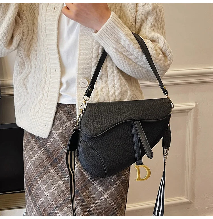 IMJK 24*20*6cm Hot Selling Light Luxury Underarm Saddle Bag, New Niche Design, Casual Shoulder Crossbody Bag Bags