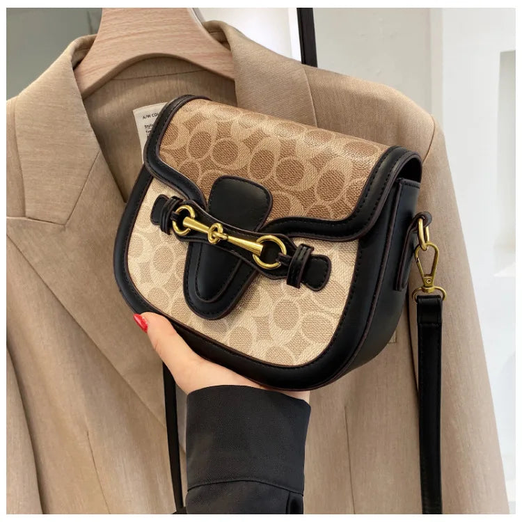 Women Retro Print Saddle Crossbody Bag Luxury Horse Bit Buckle Small Shoulder Bag Fashion PU Leather Ladies Daily Handbag