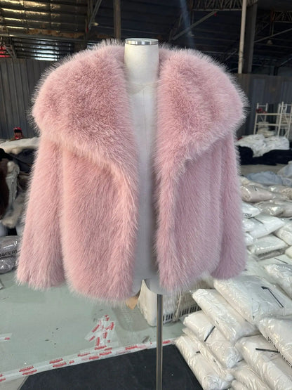 Women's Winter Fur Coat Mink Fur Large Lapel Fluffy Short Top in Large Size for Warmth And Style