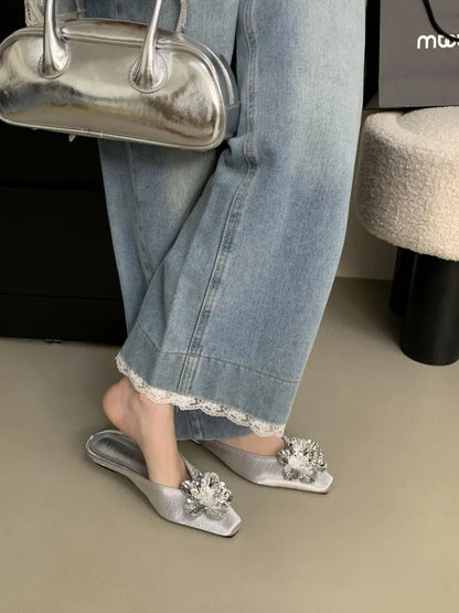 Luxury Crystal Flower Design Slippers for Women Summer 2025 Fashion Square Toe Backless Flat Sandals Elegant Party Mule Shoes