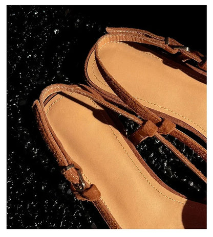 Vintage Line with Flat Sandals Design Sense Open Toe Slippers Casual Holiday Beach Shoes Light Single Shoes  Luxury Sandals