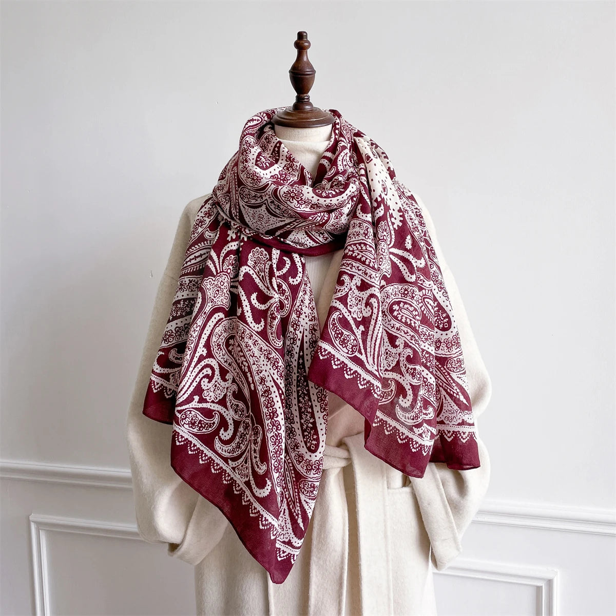 Autumn and Winter Travel Warm Cashmere Shawl Scarf Fashion Women Paisley Print Pashmina Blanket Wraps Female Cute Poncho Bufanda