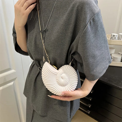 Fashion Lipstick Bag Ladies Gold Conch Dinner Bag High Quality Acrylic Super Mini Crossbody Bag Women Cute Fun Creative Handbag