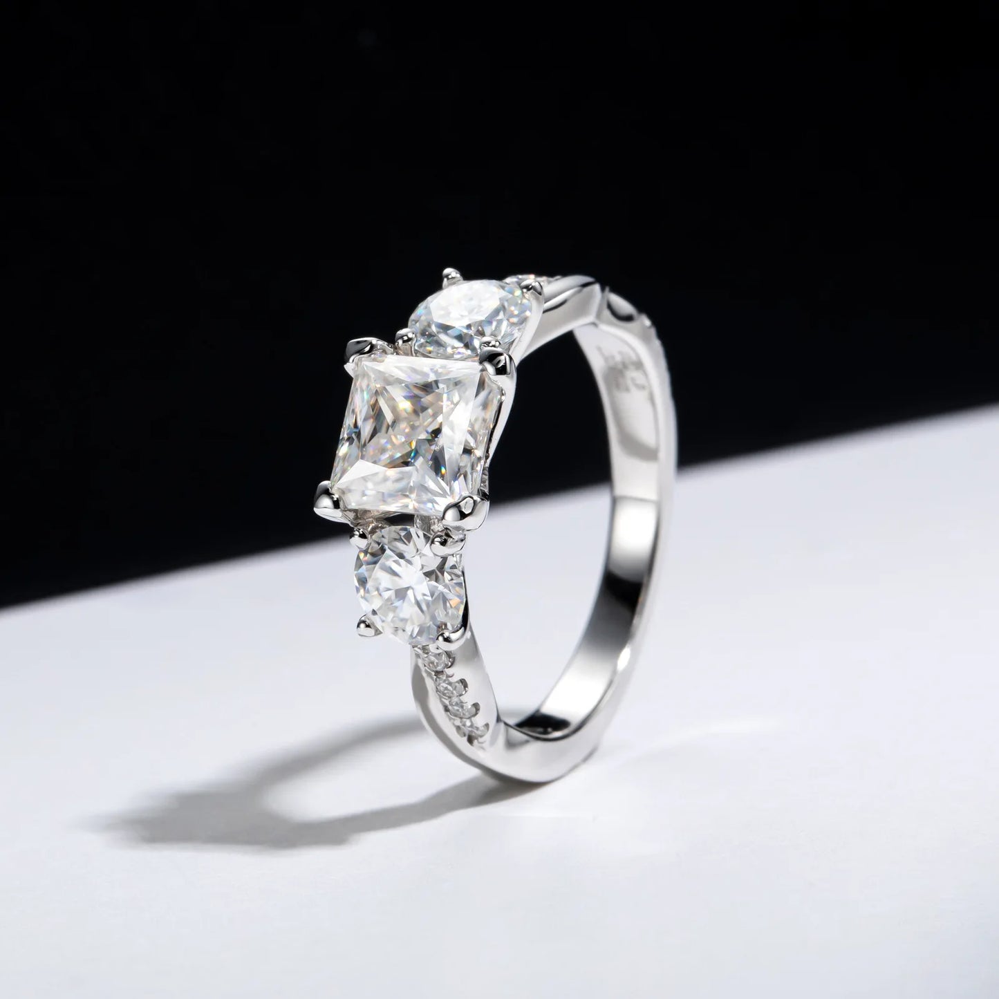 Carnica Luxury 925 Sterling Silver 1CT Real Moissanite Ring for Women Sugar Cube Pull-twist Arm GRA Diamond Wedding Jewelry Gift
