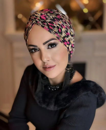1PCS Women Headscarf French Retro Style Light Luxury Patterned Headscarf Matching Exudes Temperament