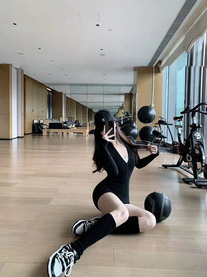 Women's Yoga Jumpsuits Long Sleeve Thin Tight Slim Fit Stretch One Piece Playsuits Sexy Fitness Shorts Zipper Sportwears