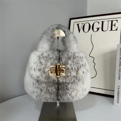 Fur Women's Mink Fur Bag Luxury Warm Plush Wrist Bags  Women Fashion Furry Short Handle Clutch Cute Ladies Fur Bags For Women