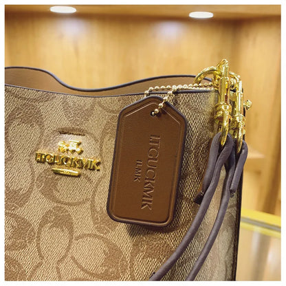 Advanced Women's Bag 2026 New Fashion Luxury Retro Large Capacity Bucket Bag Versatile Single Shoulder Crossbody Bag Trend