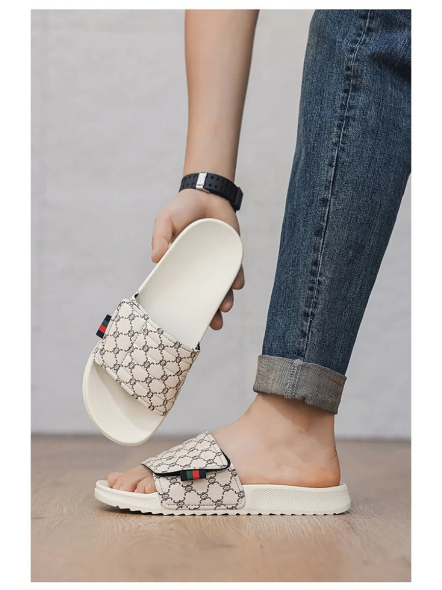 Summer men's slippers fashion comfortable breathable slippers indoor bathroom sandals plus size casual outdoor beach shoes 47
