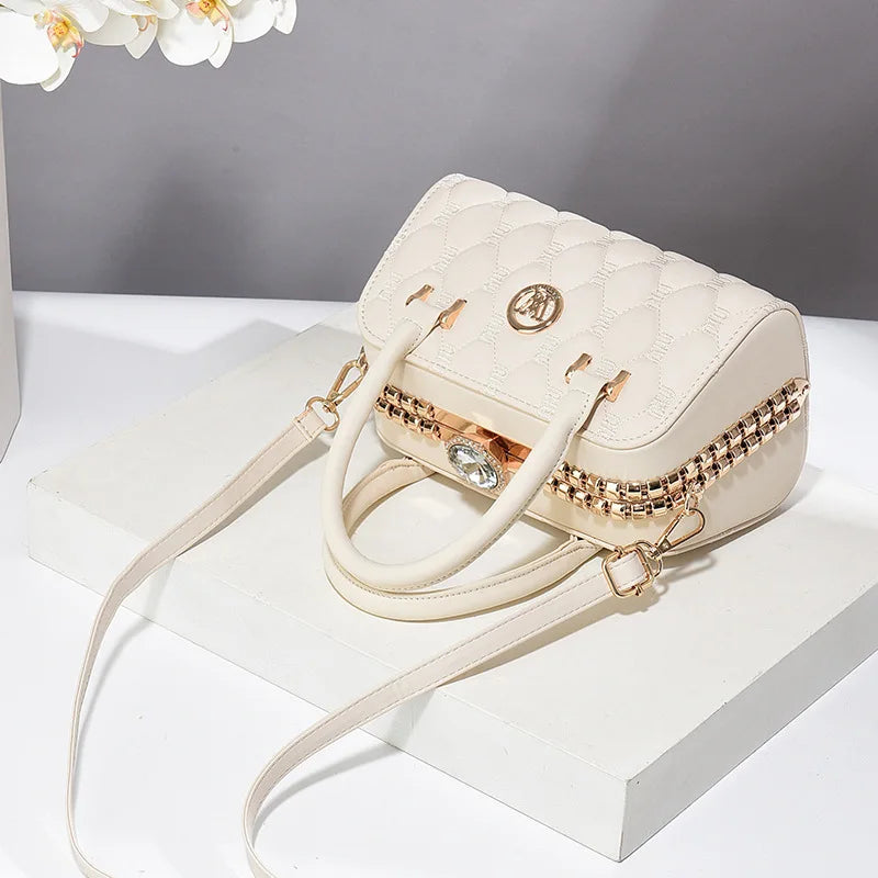 Luxury Brand Designer Ladies Handbag Casual Shoulder Bag Fashion Embossed Craftsmanship Women Commuting Crossbody Bag women
