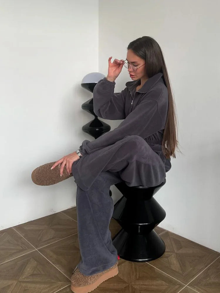 Sports and Leisure Contrast Color Jumpsuit Fashion Trend Street Jumpsuit Women’s Suit New Women Clothing